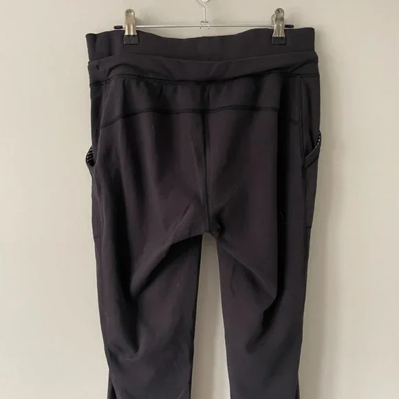 Lululemon Warm Down Jogger II Black Womens 8 - Picture 5 of 6
